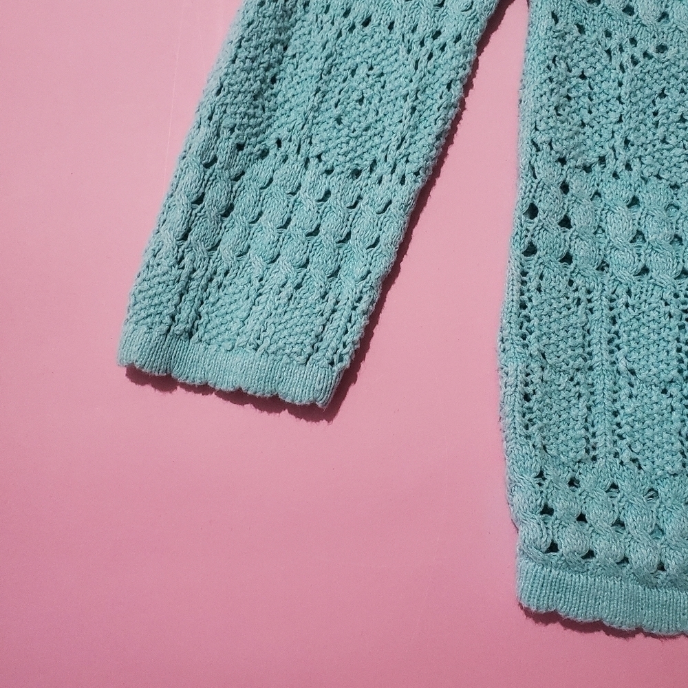 Vintage 1980s 80s Robin Egg Blue Knit Sweater Scalloped Hems - Picture 6 of 8